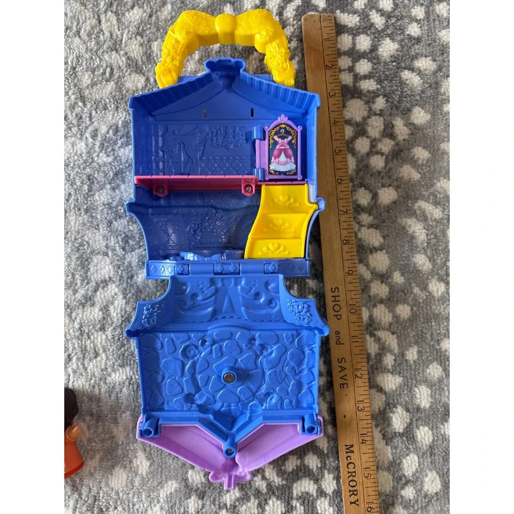 Fisher-Price Little People Disney Princess Cinderella Fold n Go Castle Playset